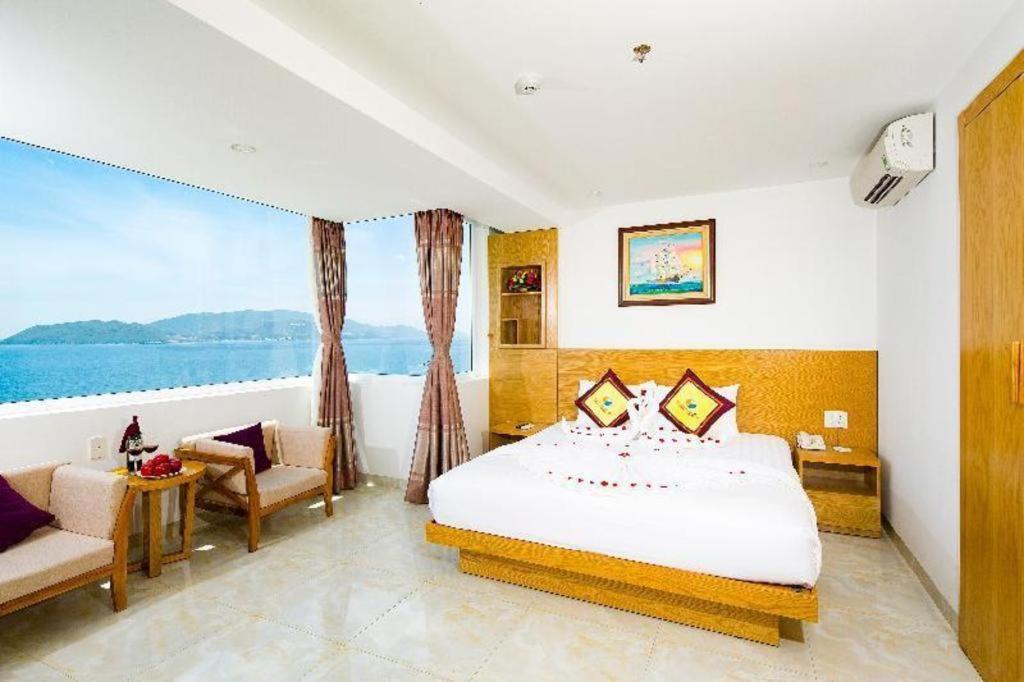 Majestic Star Hotel Nha Trang Exterior photo